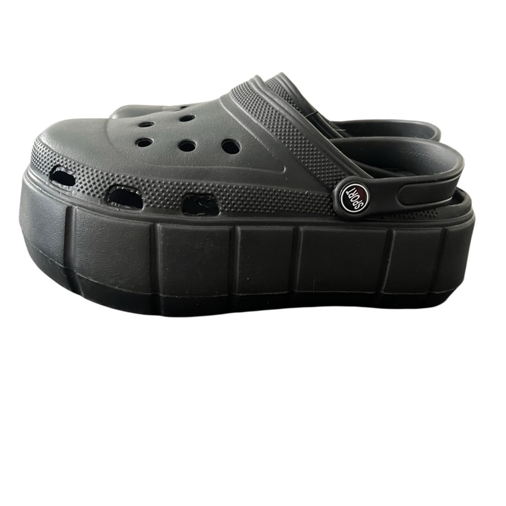 NWT Chunky Black Platform Clogs Minimal Goth Y2K Slides